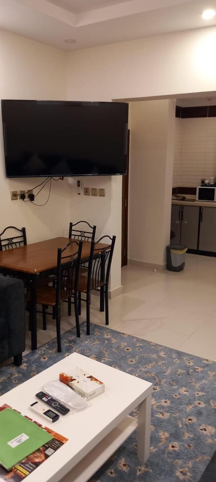Newhome البيت الجديد ยันบู ภายนอก รูปภาพ
