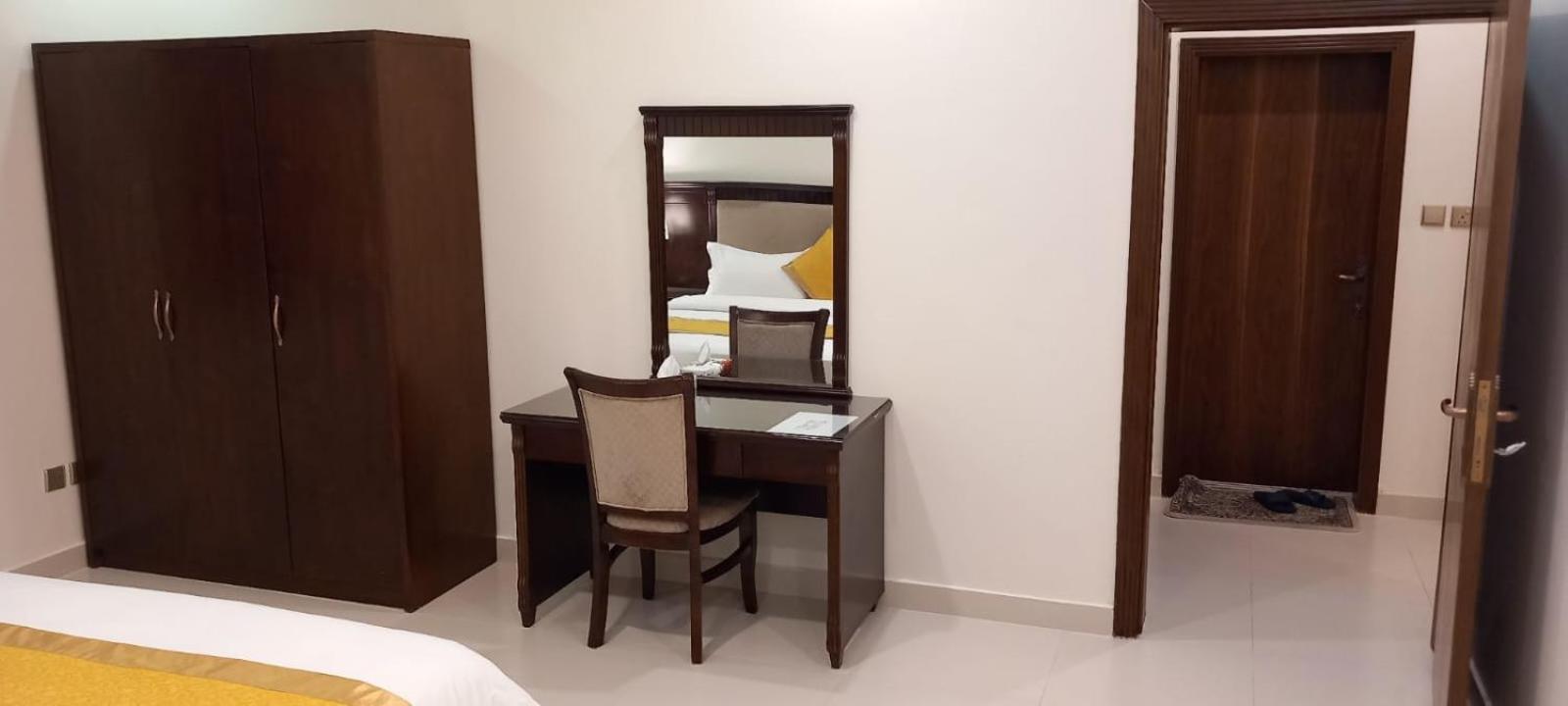 Newhome البيت الجديد ยันบู ภายนอก รูปภาพ