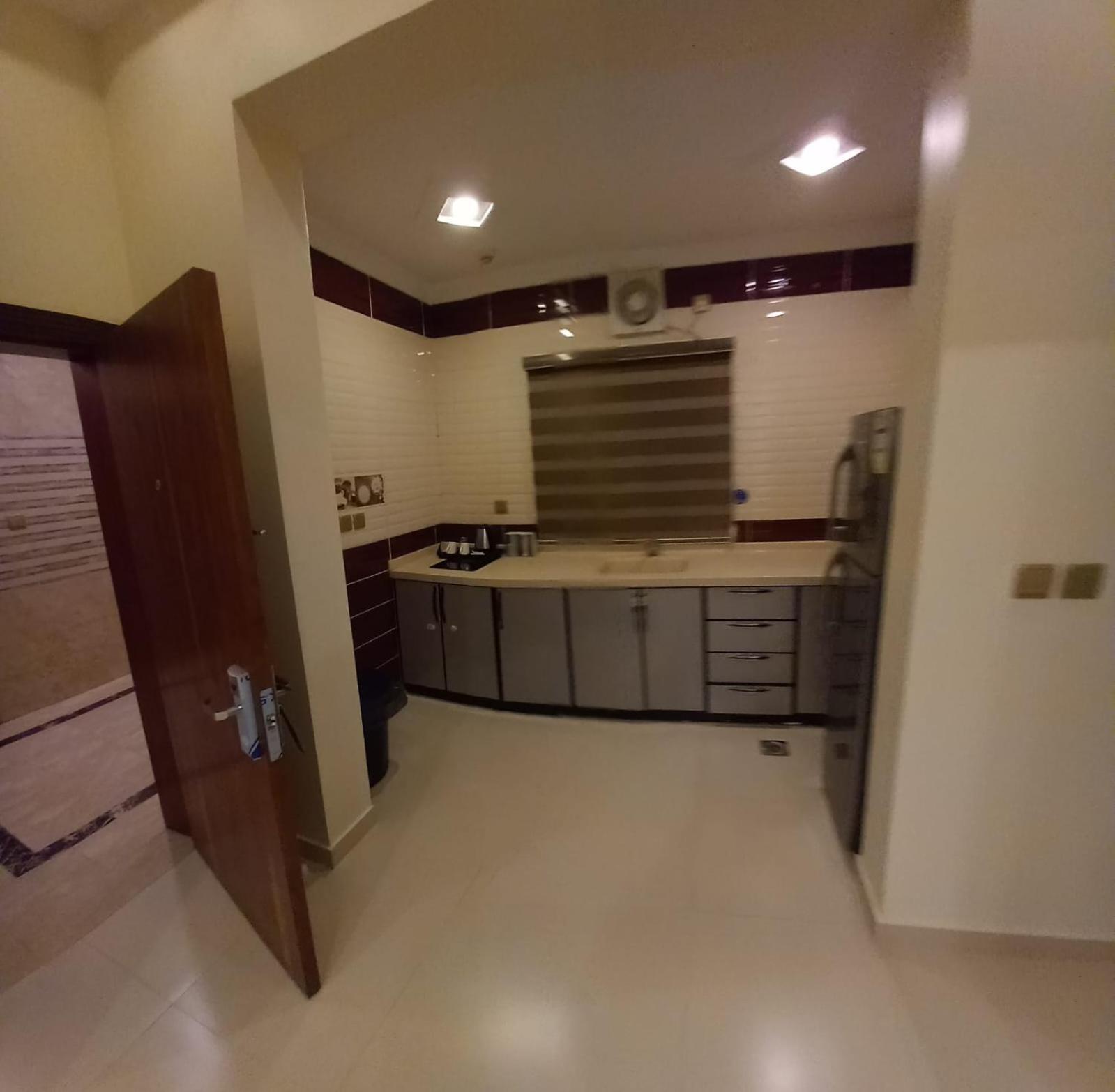 Newhome البيت الجديد ยันบู ภายนอก รูปภาพ